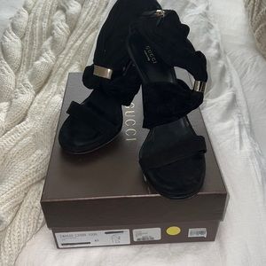 Gucci kid scamosciato heels. Beyond gorgeous!